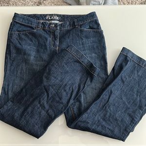 Cute vintage flare jeans